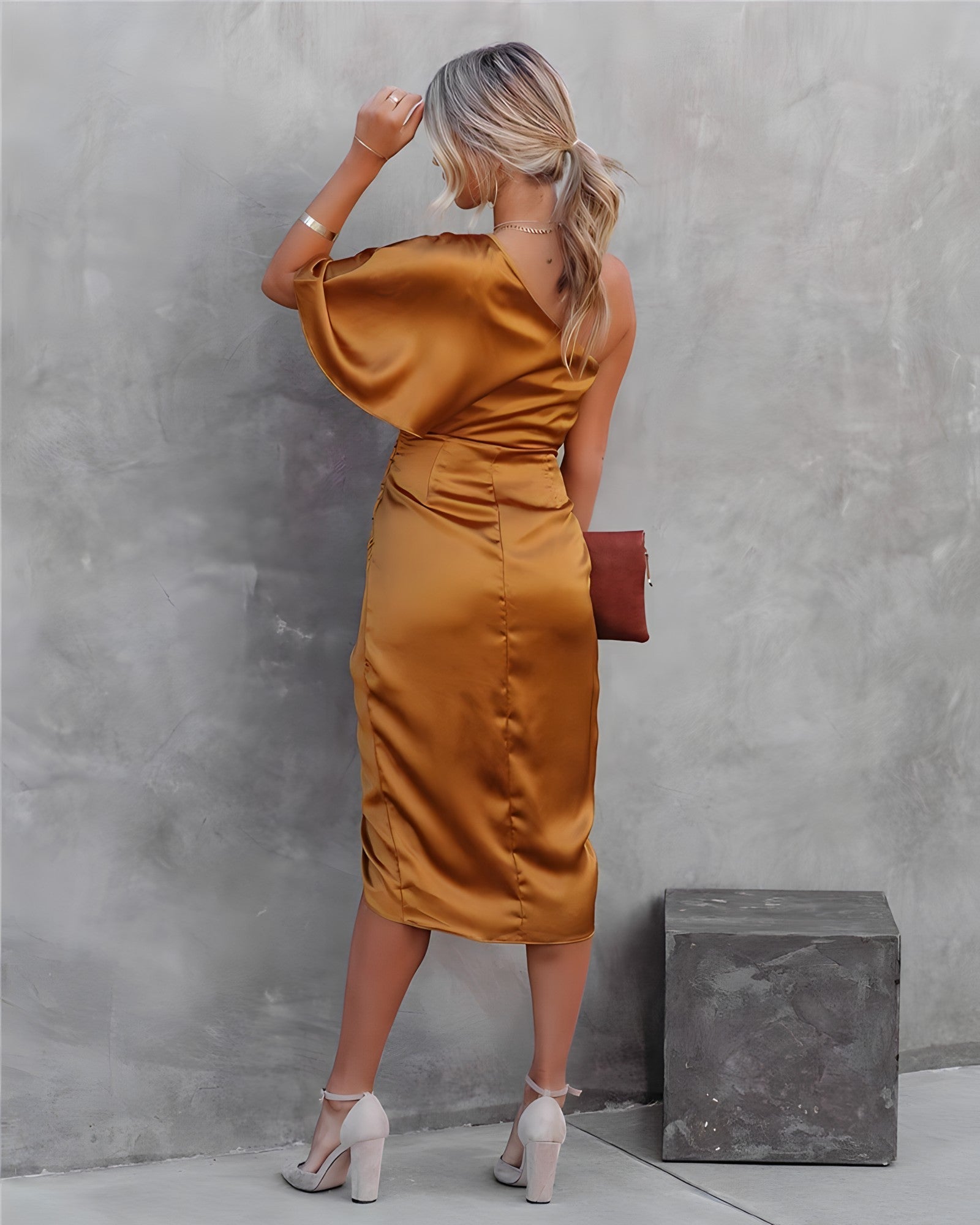 Estelle™️ - One shoulder satijnen jurk